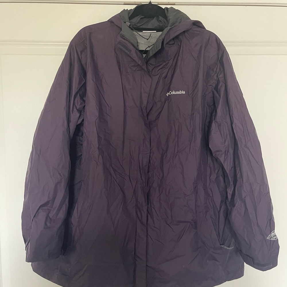 Columbia Black Insulated Hooded Jacket